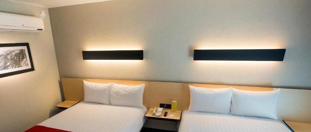 City Express Plus By Marriott Cali Colombia Экстерьер фото